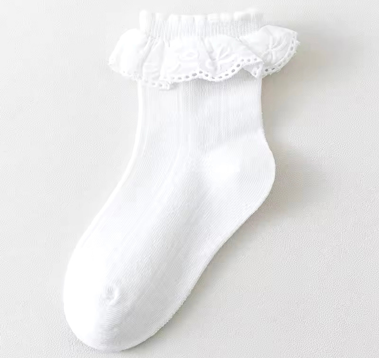 Eyelet Frilly Socks